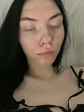 Snapshot of Lisaaa_Alisa chatting on March 13, 2025, 9:26 pm Lisaaa Alisa online show from March 13, 2025, 9:26 pm