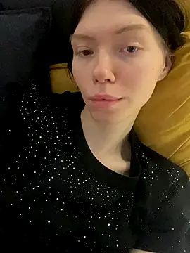 Snapshot of Lisaaa_Alisa chatting on December 20, 2025, 9:01 am Lisaaa Alisa online show from December 20, 2025, 9:01 am