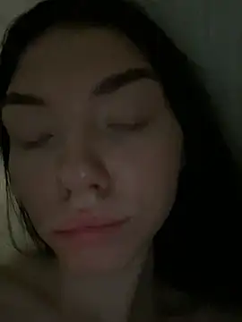 Snapshot of Lisaaa_Alisa chatting on March 22, 2025, 10:37 pm Lisaaa Alisa online show from March 22, 2025, 10:37 pm