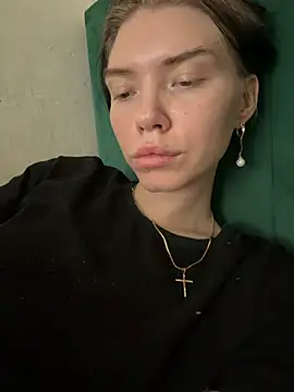 Snapshot of Lisaaa_Alisa chatting on May 17, 2026, 9:20 am Lisaaa Alisa online show from May 17, 2026, 9:20 am