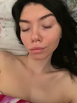 Snapshot of Lisaaa_Alisa chatting on September 15, 2025, 4:13 am Lisaaa Alisa online show from September 15, 2025, 4:13 am