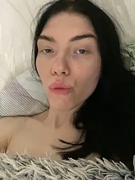 Snapshot of Lisaaa_Alisa chatting on February 23, 2025, 5:07 pm Lisaaa Alisa online show from February 23, 2025, 5:07 pm