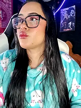 Snapshot of Janna_mnt chatting on February 28, 2026, 3:50 am Janna mnt online show from February 28, 2026, 3:50 am