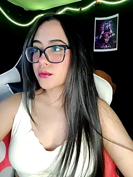 Janna mnt online show from October 9, 2025, 2:34 am