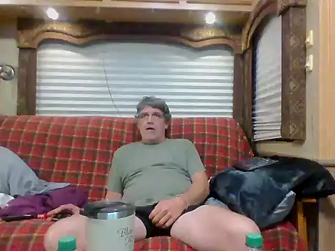 Snapshot of lateniter chatting on November 28, 2025, 2:34 am lateniter online show from November 28, 2025, 2:34 am