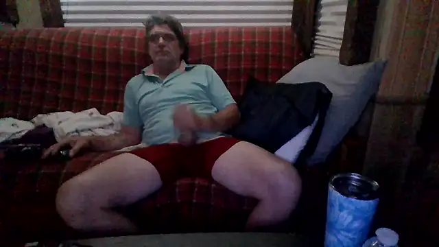 lateniter online show from March 8, 2026, 10:18 am