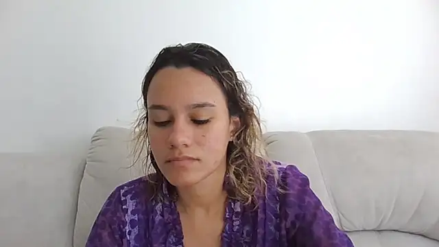 Snapshot of SamanthaWatson chatting on May 19, 2026, 2:24 pm SamanthaWatson online show from May 19, 2026, 2:24 pm