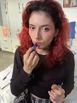 Snapshot of LiliJones_ chatting on February 17, 2025, 5:55 pm LiliJones online show from February 17, 2025, 5:55 pm