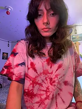 Snapshot of LiliJones_ chatting on February 8, 2026, 3:43 pm LiliJones online show from February 8, 2026, 3:43 pm