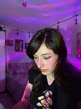 Snapshot of LiliJones_ chatting on February 13, 2026, 3:12 pm LiliJones online show from February 13, 2026, 3:12 pm