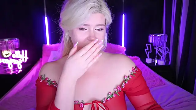 Snapshot of CocoSecretss chatting on October 23, 2025, 6:45 am CocoSecretss online show from October 23, 2025, 6:45 am