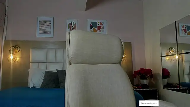 Snapshot of Dollar-girl chatting on March 22, 2025, 11:42 am Dollar-girl online show from March 22, 2025, 11:42 am