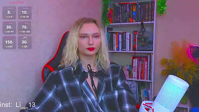 Angelina  1 online show from February 10, 2025, 8:53 pm