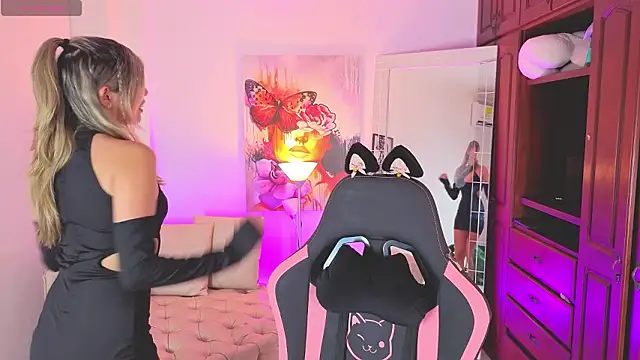 Snapshot of NATAASHA___ chatting on February 11, 2026, 3:39 am NATAASHA online show from February 11, 2026, 3:39 am