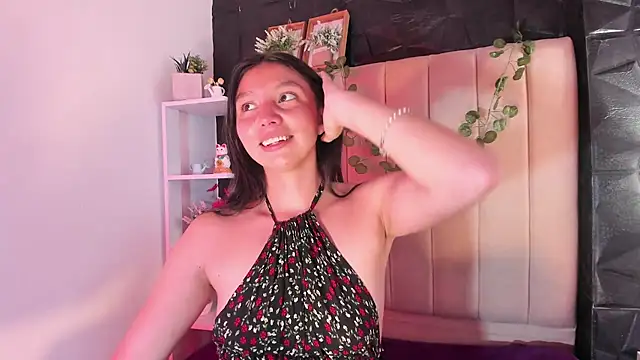 Snapshot of kendall_saenz chatting on December 3, 2025, 7:46 pm kendall saenz online show from December 3, 2025, 7:46 pm