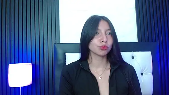 Snapshot of kendall_saenz chatting on October 24, 2025, 2:16 pm kendall saenz online show from October 24, 2025, 2:16 pm