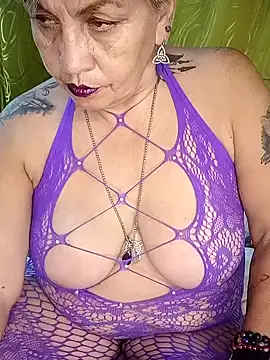 DirtyBIianca online show from October 15, 2025, 11:57 pm