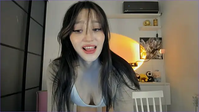 kokyokka v online show from December 3, 2025, 3:40 am