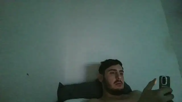 Snapshot of Vale_187 chatting on March 2, 2026, 5:08 am Vale 187 online show from March 2, 2026, 5:08 am