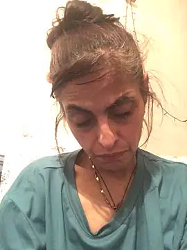 Snapshot of ChantalXOrchid chatting on March 20, 2026, 10:22 pm ChantalXOrchid online show from March 20, 2026, 10:22 pm