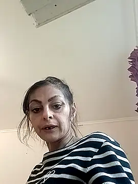 Snapshot of ChantalXOrchid chatting on July 10, 2026, 5:29 am ChantalXOrchid online show from July 10, 2026, 5:29 am