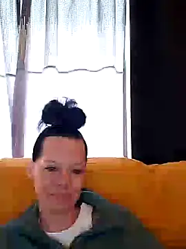 SidneyRaee online show from December 30, 2024, 5:44 pm