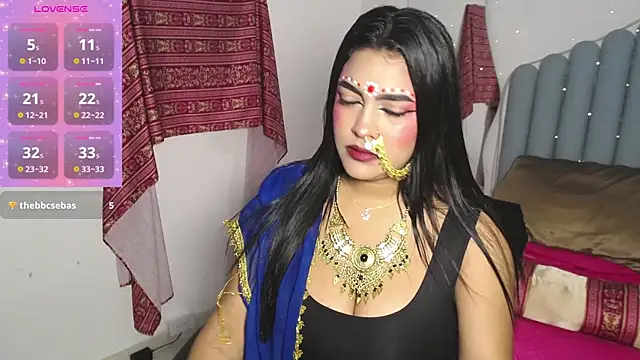 lakshmiraniii online show from October 17, 2025, 12:07 pm