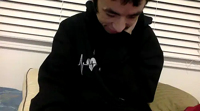 lilboygonewild online show from March 3, 2025, 1:34 pm