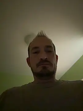 Denislamalice34 online show from February 5, 2026, 8:15 pm