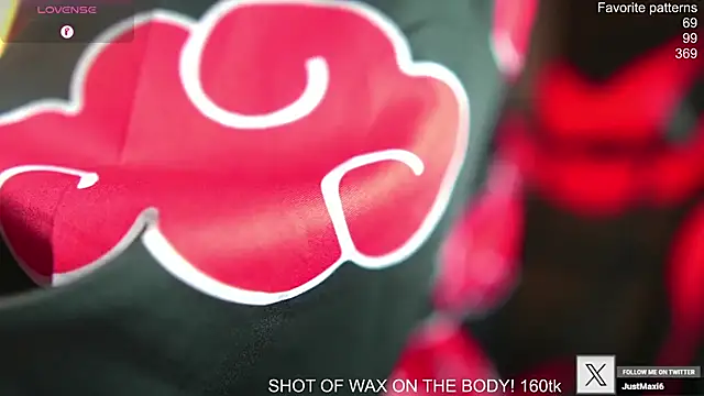 Snapshot of just_maxii chatting on April 15, 2026, 2:06 am just maxii online show from April 15, 2026, 2:06 am