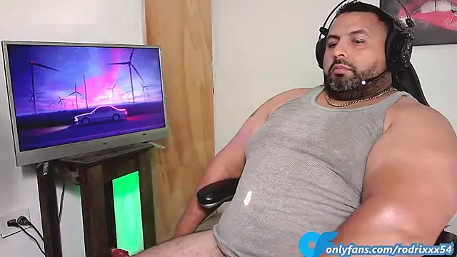 Snapshot of rodrix54 chatting on January 5, 2025, 10:29 pm rodrix54 online show from January 5, 2025, 10:29 pm