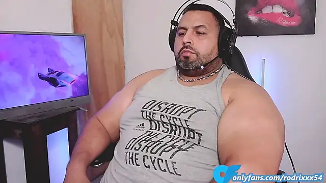 Snapshot of rodrix54 chatting on February 8, 2025, 2:26 am rodrix54 online show from February 8, 2025, 2:26 am