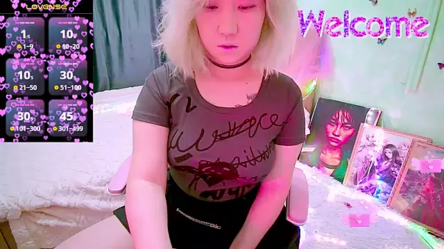 Akemilun online show from April 2, 2026, 5:30 pm