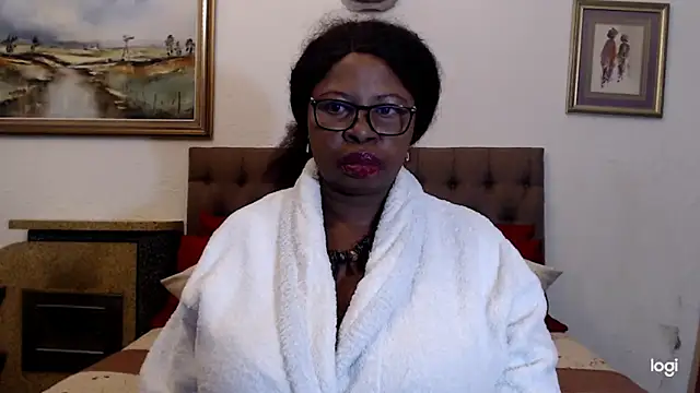 Snapshot of OmegaLipps chatting on April 23, 2026, 7:59 pm OmegaLipps online show from April 23, 2026, 7:59 pm