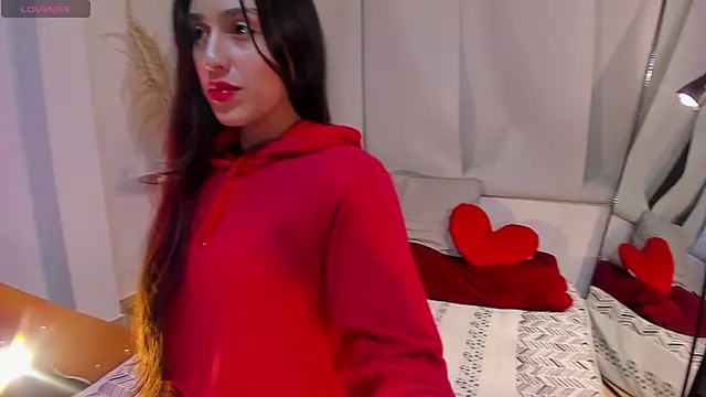 Milan Rouxx online show from January 6, 2025, 4:36 am