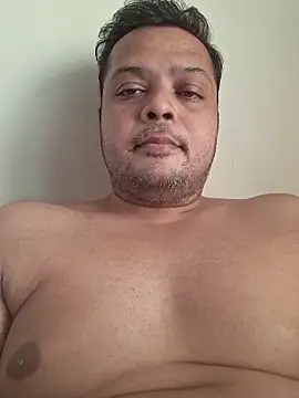 dirtybearr online show from November 22, 2025, 9:19 am