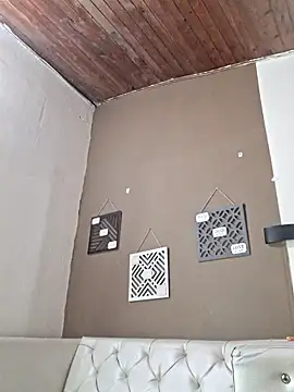  frida1 online show from March 7, 2025, 1:18 pm