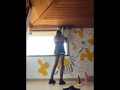 Gikitrans76 online show from February 12, 2026, 3:56 pm