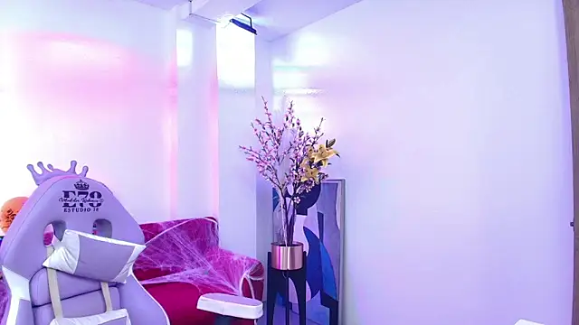 Alice candace online show from November 1, 2025, 8:14 pm