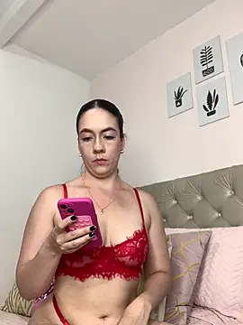ImAlicee online show from April 14, 2026, 8:58 pm