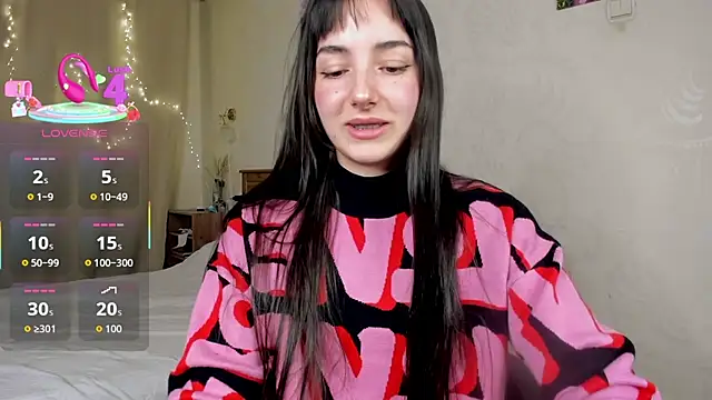 Snapshot of AishaGold chatting on February 28, 2026, 8:19 pm AishaGold online show from February 28, 2026, 8:19 pm