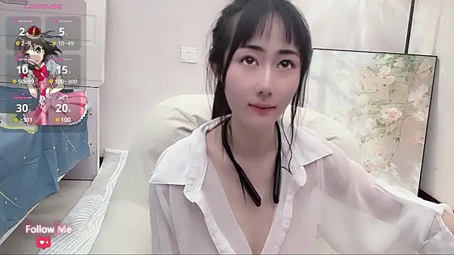 qiqi-- online show from February 17, 2025, 4:50 pm