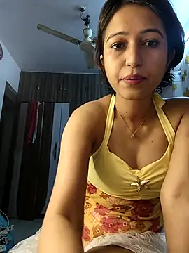 Snapshot of Angel_rani2 chatting on September 12, 2025, 2:50 pm Angel rani2 online show from September 12, 2025, 2:50 pm