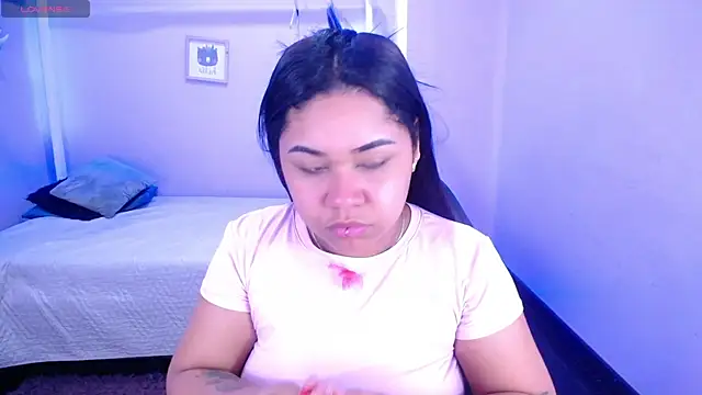 Nahom1  online show from September 20, 2025, 10:48 pm