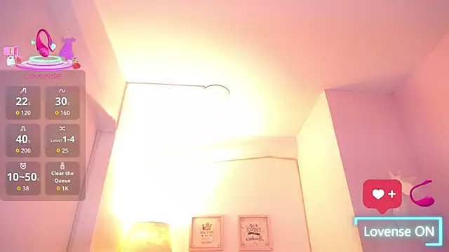 Nahom1  online show from November 11, 2025, 9:09 pm