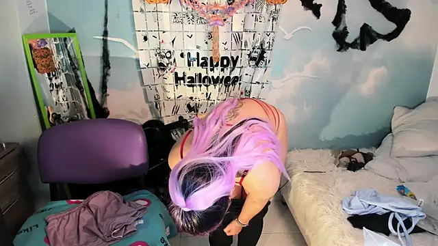 Snapshot of Nata_bernett chatting on October 21, 2025, 10:31 pm Nata bernett online show from October 21, 2025, 10:31 pm