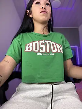 emily rosse04 online show from March 10, 2025, 12:17 pm