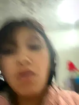 emily rosse04 online show from October 4, 2025, 11:12 am