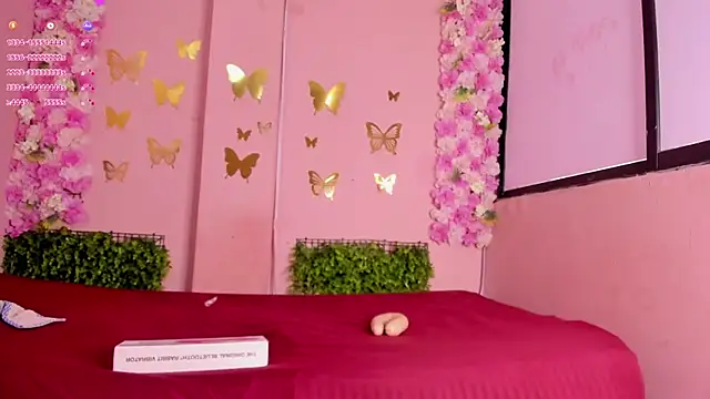 Snapshot of grandmother_milf chatting on February 12, 2026, 1:44 pm grandmother milf online show from February 12, 2026, 1:44 pm