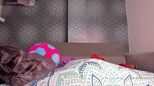 Snapshot of grandmother_milf chatting on March 12, 2026, 12:20 pm grandmother milf online show from March 12, 2026, 12:20 pm